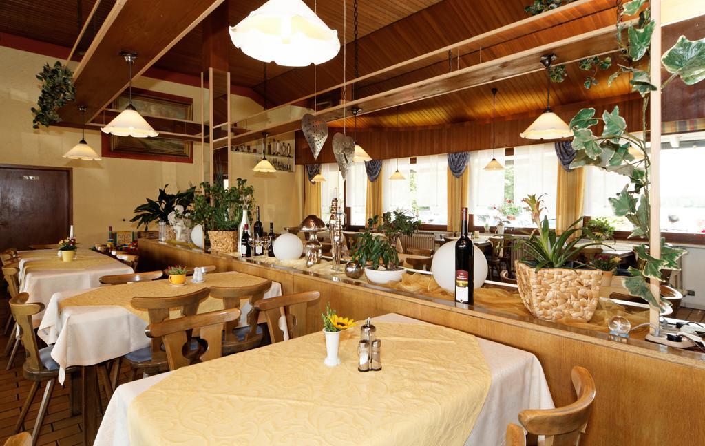 Hotel See-Campingpark Neubaeuer See Extérieur photo